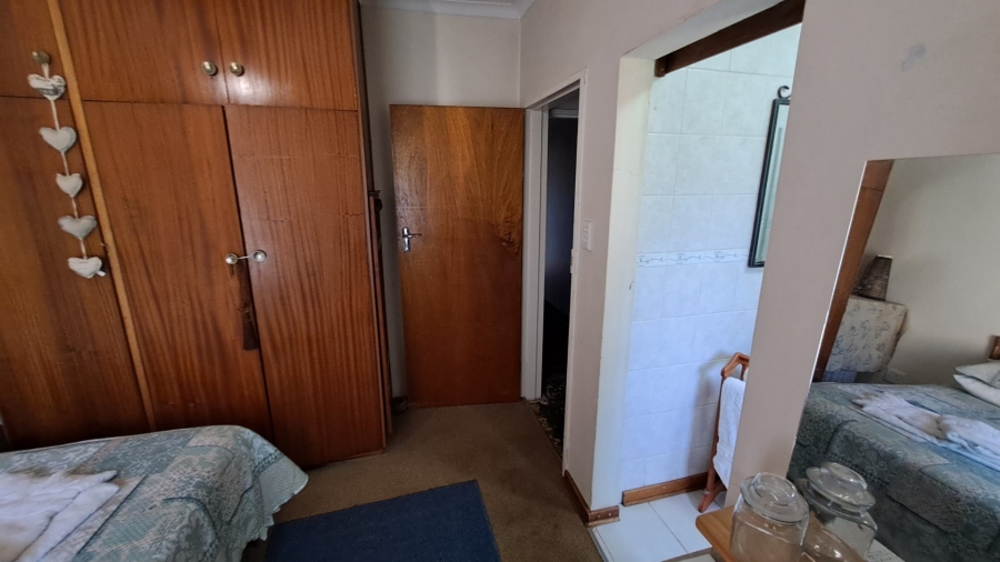 5 Bedroom Property for Sale in Fichardt Park Free State